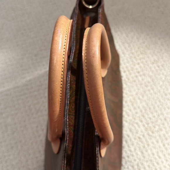 Etro signature canvas tote in burgundy - Picture 4 of 10